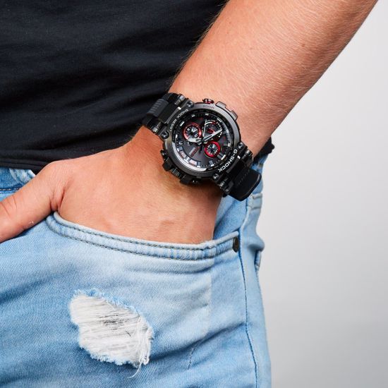 Часы мужские Casio G-Shock MTG-B1000B-1AER