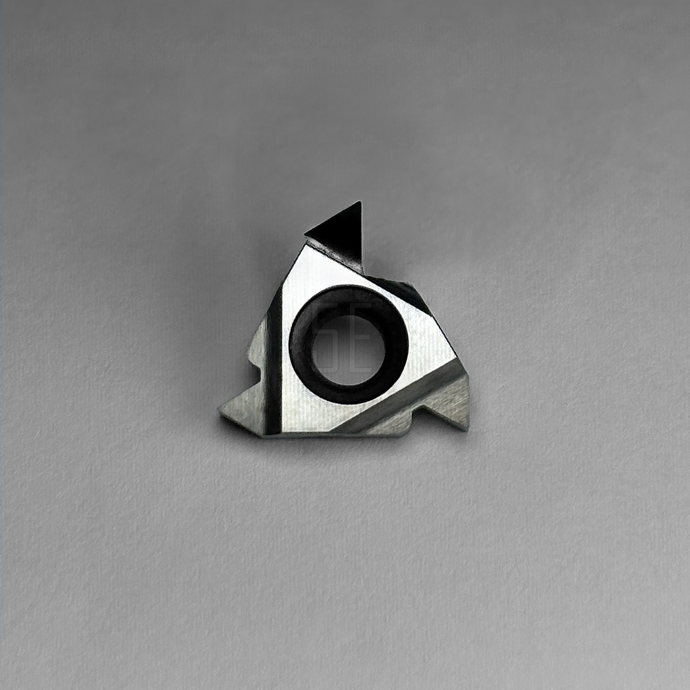 16ER AG60 PCD Пластина резьбовая