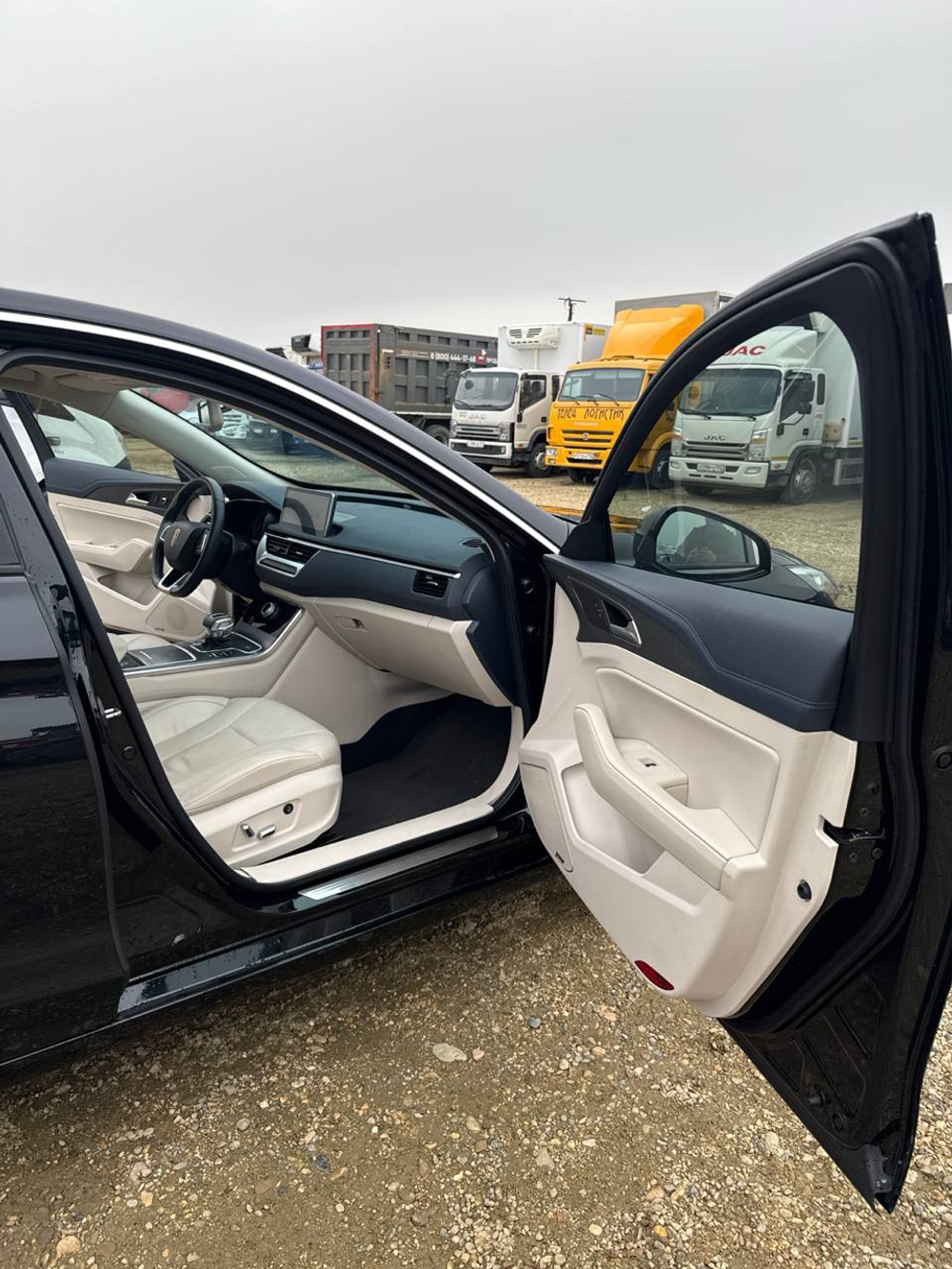 HONGQI H5 1.8T Flagship