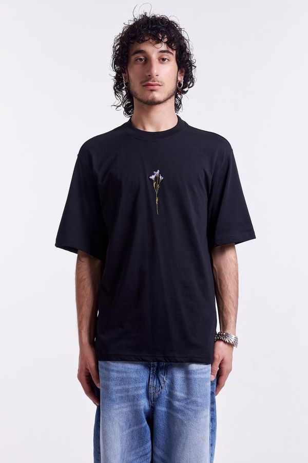 Футболка Колокольчик черная - фото 2