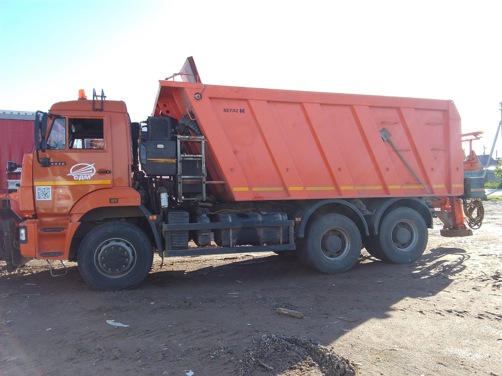 СмолМаш СДК* на шасси КамАЗ 6520 6x4 КДМ СДК-6520( Дизель, 8,9л. 390лс)