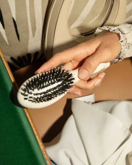 La Bonne Brosse N.03 The Essential Small Soft Hair Brush