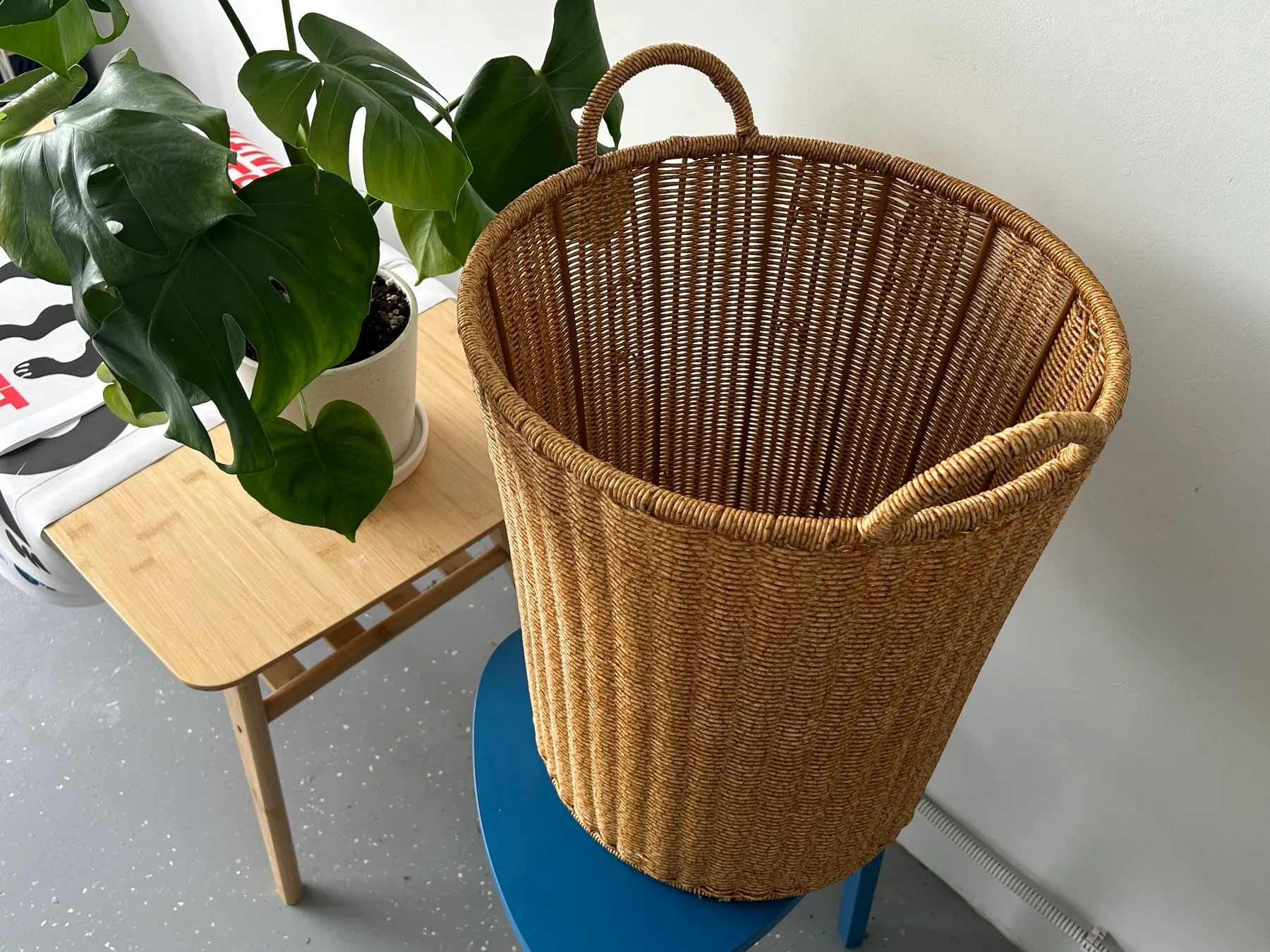 Gallery Item