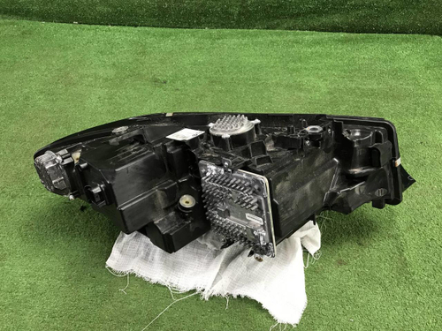 Фара левая BMW 3er G20 (2018-2022) LED (В сборе)