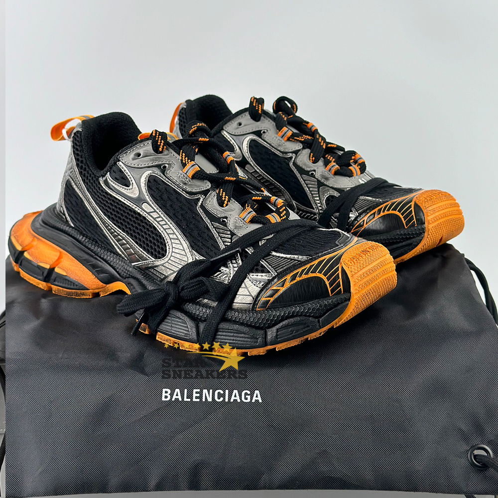 BALENCIAGA 3XL SNEAKER "Black Orange"