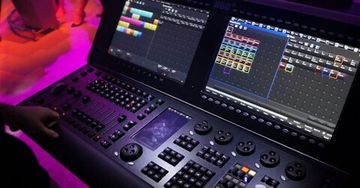 Написание патчей для любых консолей светового оборудования