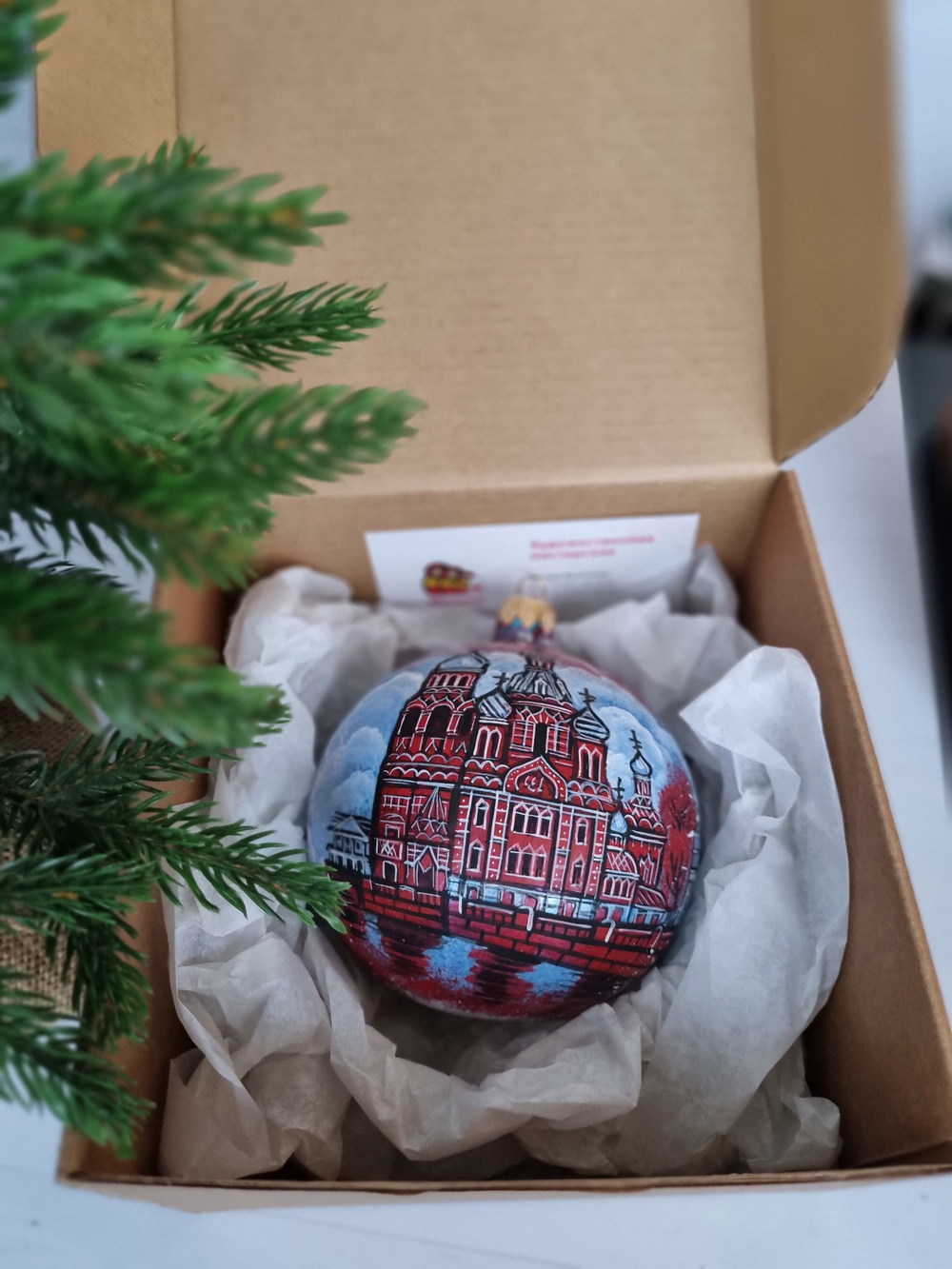 Шар стеклянный "Спас на крови",  ручная роспись