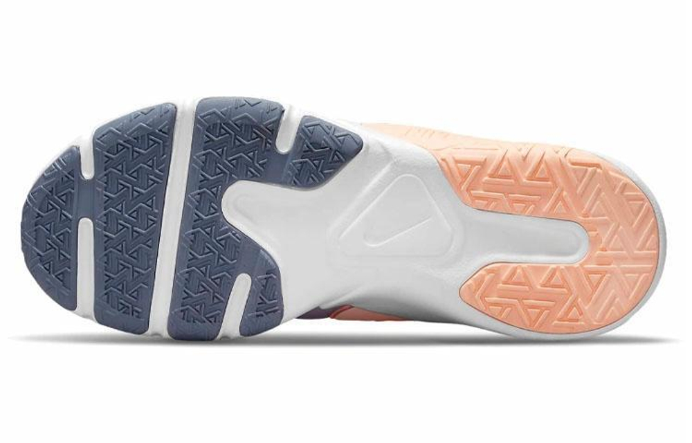 Кроссовки Nike Legend Essential 2 (Женская размерная сетка)