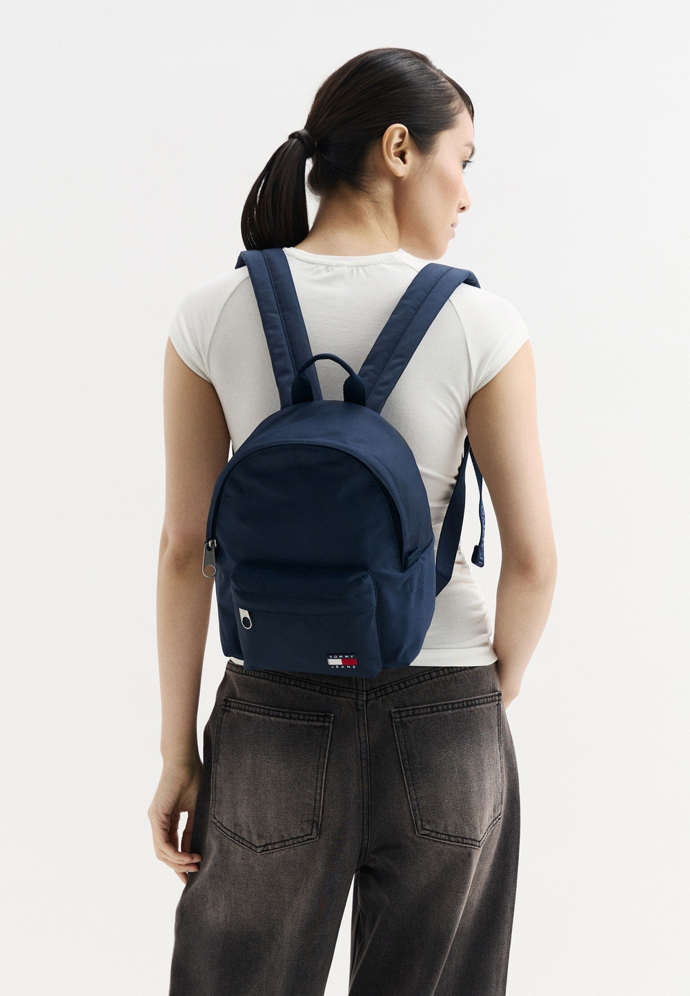 Рюкзак TOMMY JEANS ESS DAILY BACKPACK