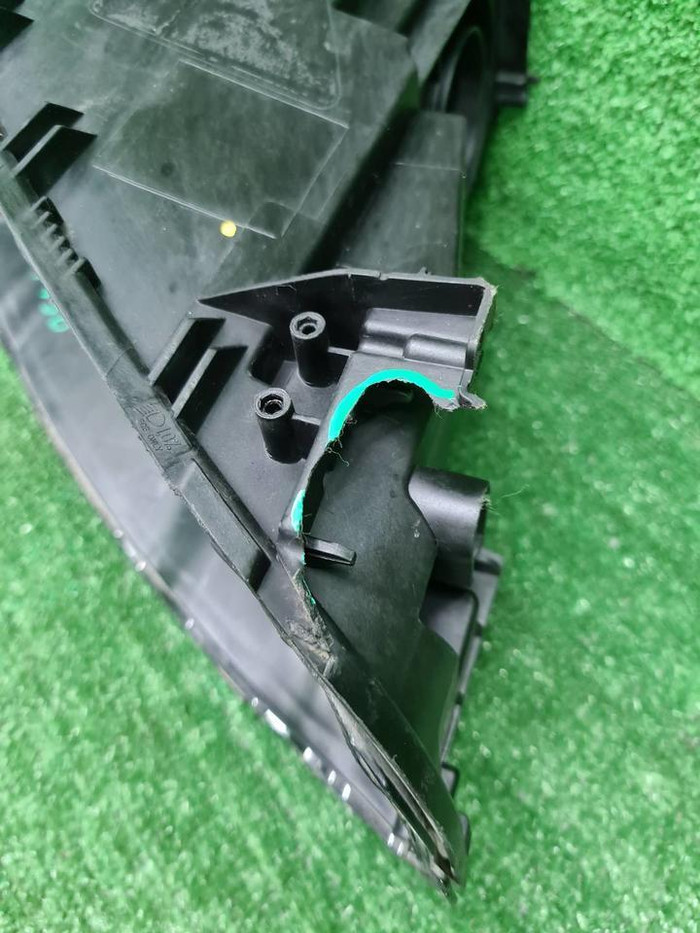 Корпус фары правый BMW 8er G14 G15 G16 (2018-2022)