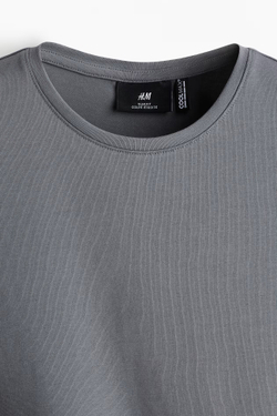 H&M Футболка из легкого трикотажа COOLMAX® Slim Fit, темно-серый