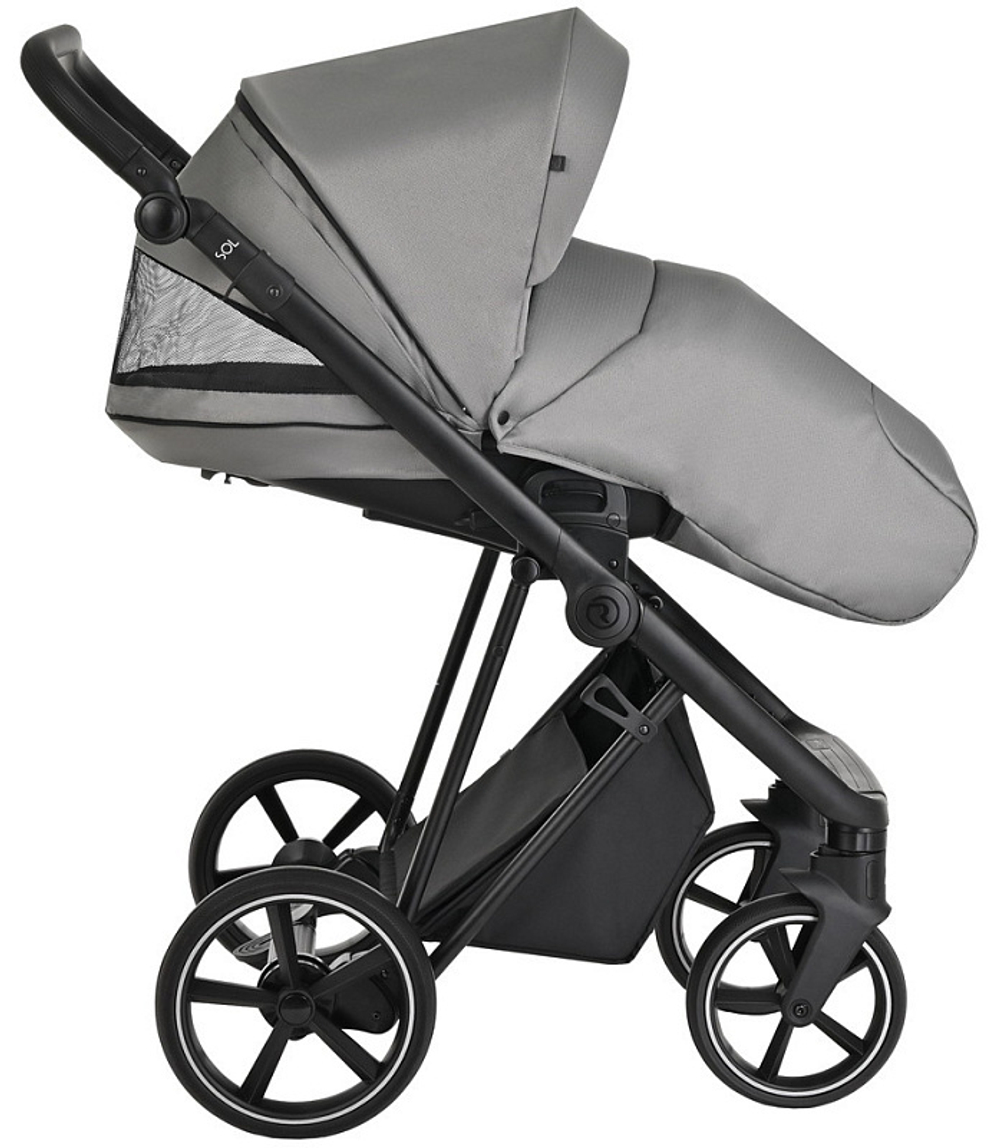 Детская коляска Roan Sol 3 в 1 с автокреслом Avionaut Silver Black RSL/1011 Cloud Grey