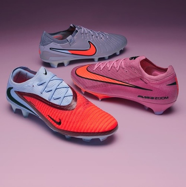 Nike Scary Good &gt;