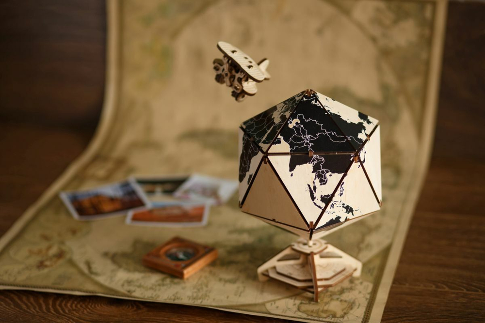 Глобус Икосаэдр - шкатулка с секретом черный от EWA - Деревянный конструктор, Сборная модель, 3D пазл