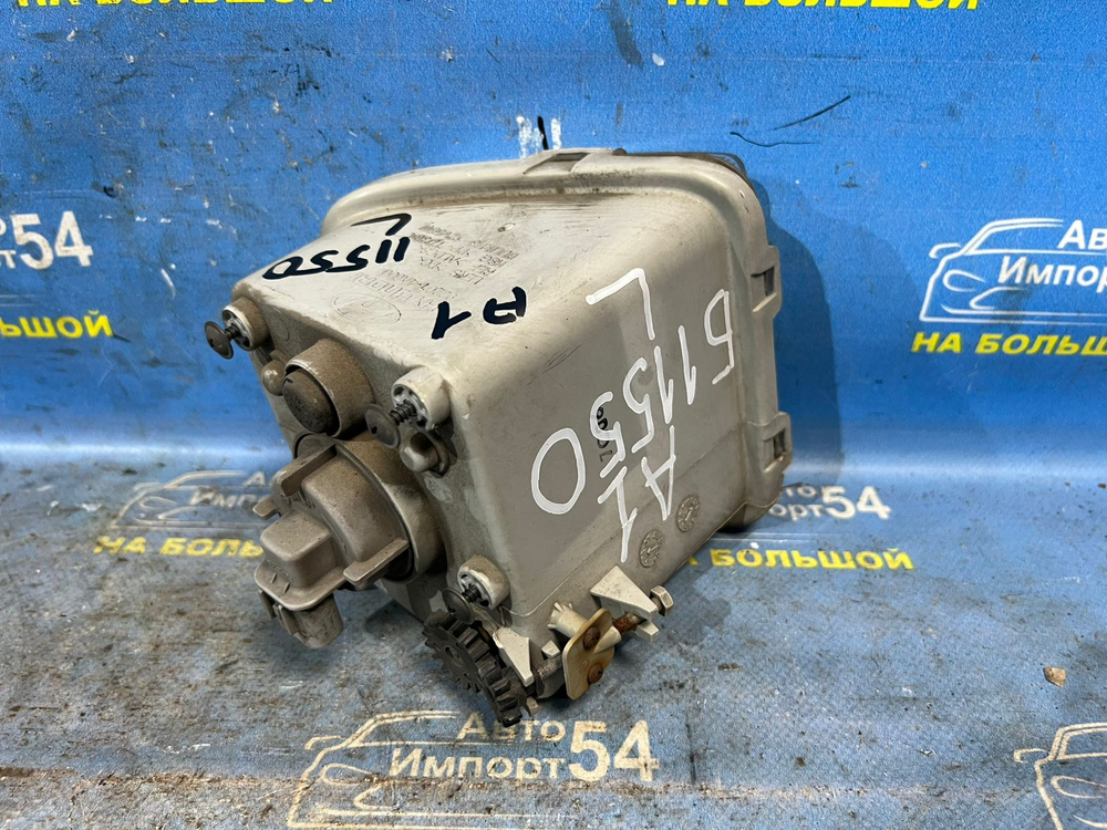 Туманка левая HYUNDAI STAREX 2004-2007