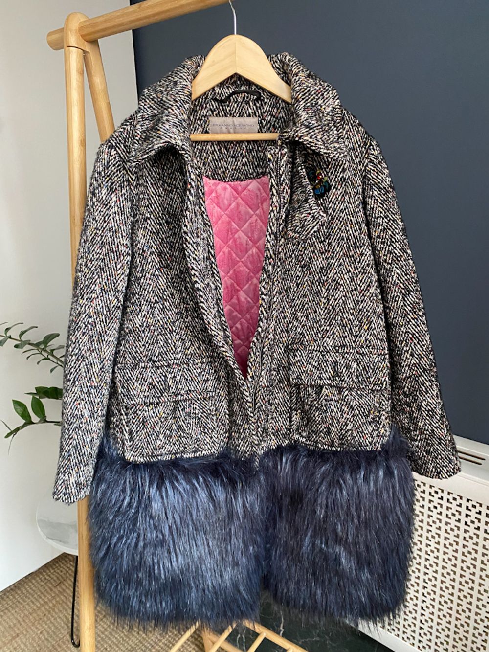 Пальто Ermanno Scervino, 152