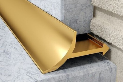 Латунный полированный внутренний угол универсальный IJ