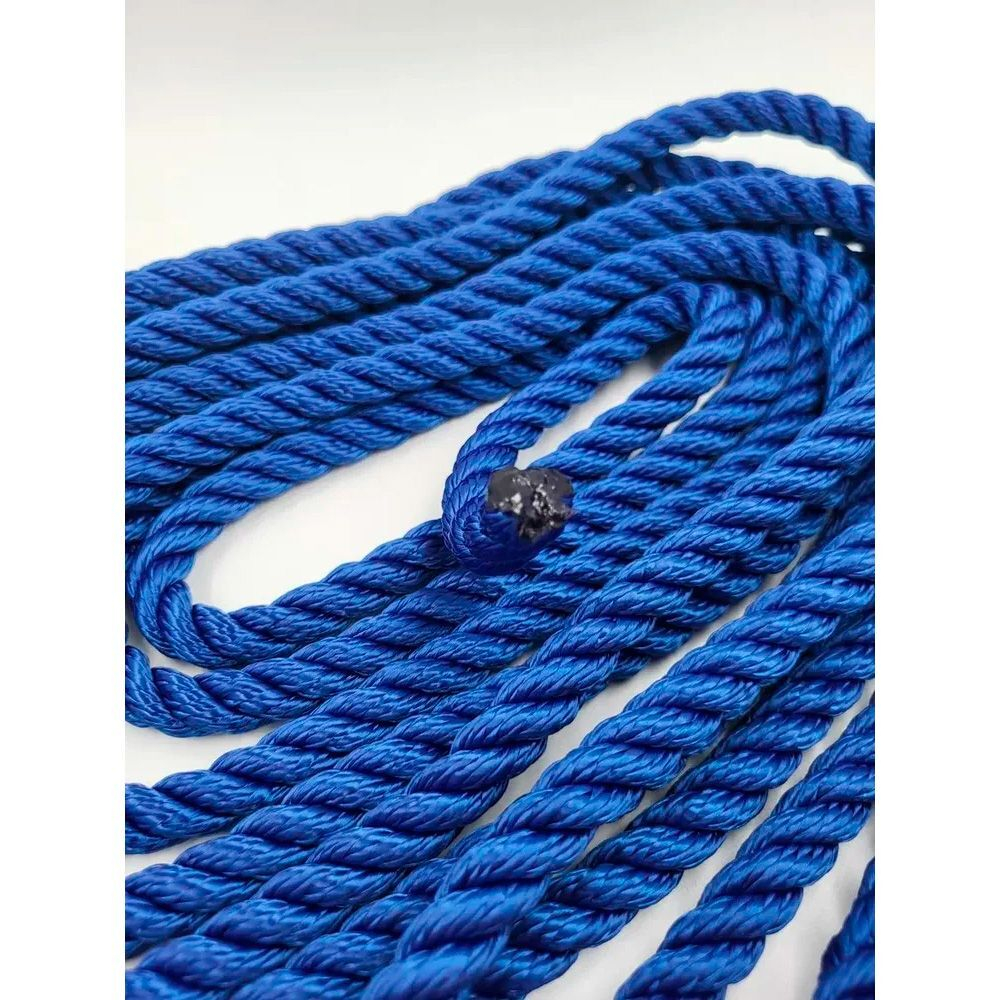 Канат крученый ШВАРТОВЫЙ 16,0 мм 4250 кг 6 м с огоном 30 см