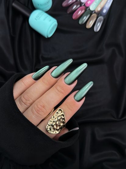 Гель-лак с эффектом кошачий глаз ENIGMANIC AURA silk cat 10 мл. #03