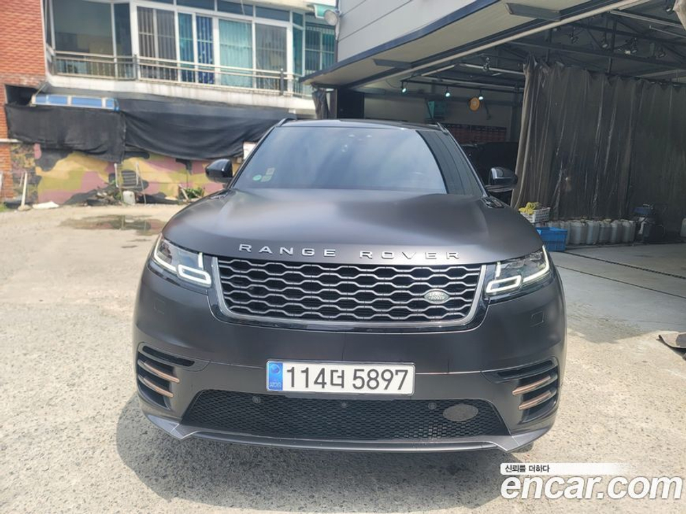 Land Rover Range Rover Bella 2.0 D240 R-Dynamic SE (09.2019)