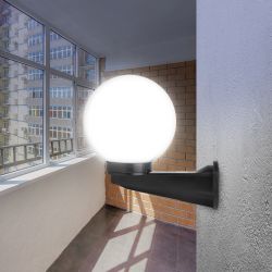 Садово-парковый светильник ЭРА НБУ 01-60-201 шар опаловый настенный IP44 Е27 max60Вт d200mm