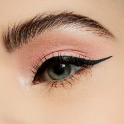 MAC Cosmetics Powder Kiss Soft Matte Eye Shadow - Тушь для ресниц оттенок Felt Cute, 1 g