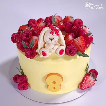 "Зайка в ягодах" (декор)