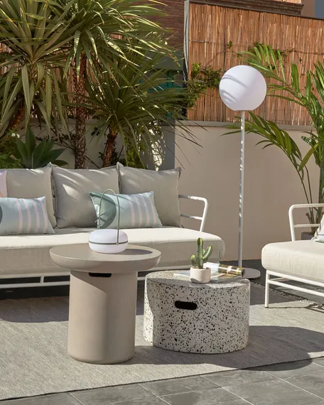 Журнальный столик Jenell, Ø52 см, белый терраццо