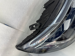 Передняя LED фара Ford Explorer 2022-2023 оригинал