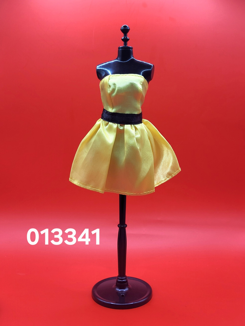 Одежда для куклы Барби 013341