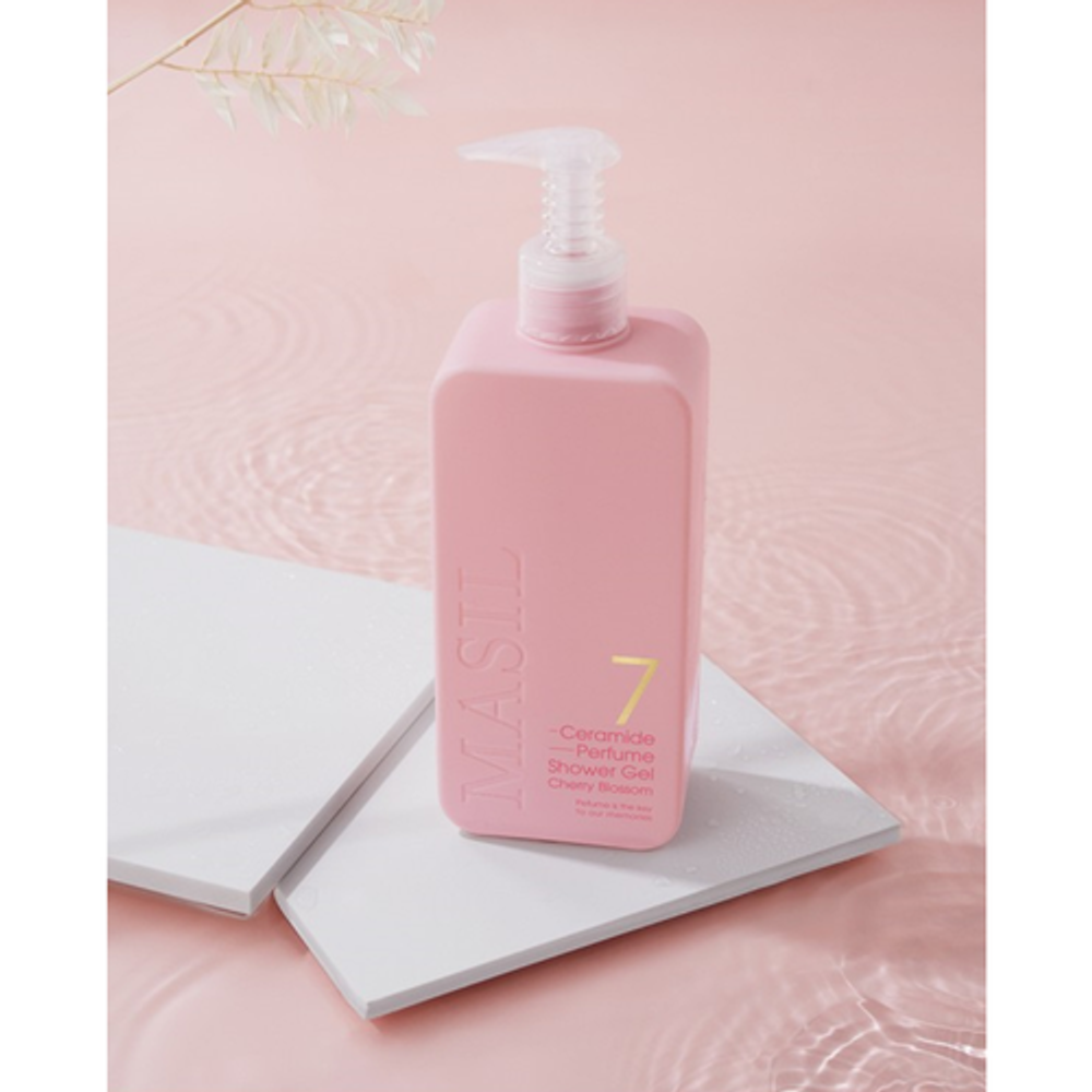 Masil Гель для душа липидный с ароматом цветущей вишни - 7 ceramide shower gel cherry blossom, 300мл