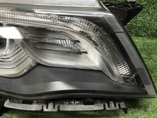Фара правая Geely Atlas 1 (2016-2022) LED