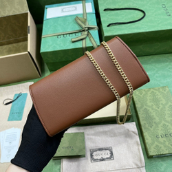 Gucci Blondie Continental Chain Wallet