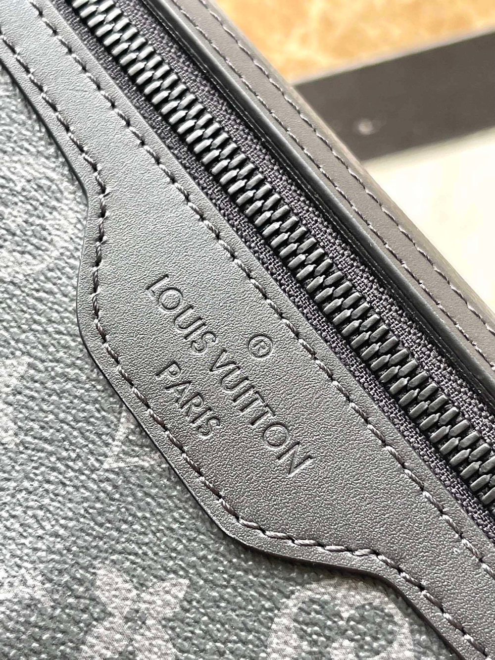 Louis Vuitton Messenger Voyager PM