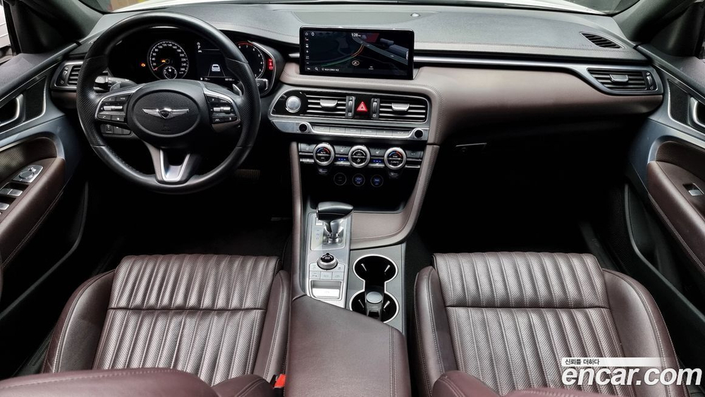 Genesis The New G70 Бензин 2.0T 4WD (03.2021)