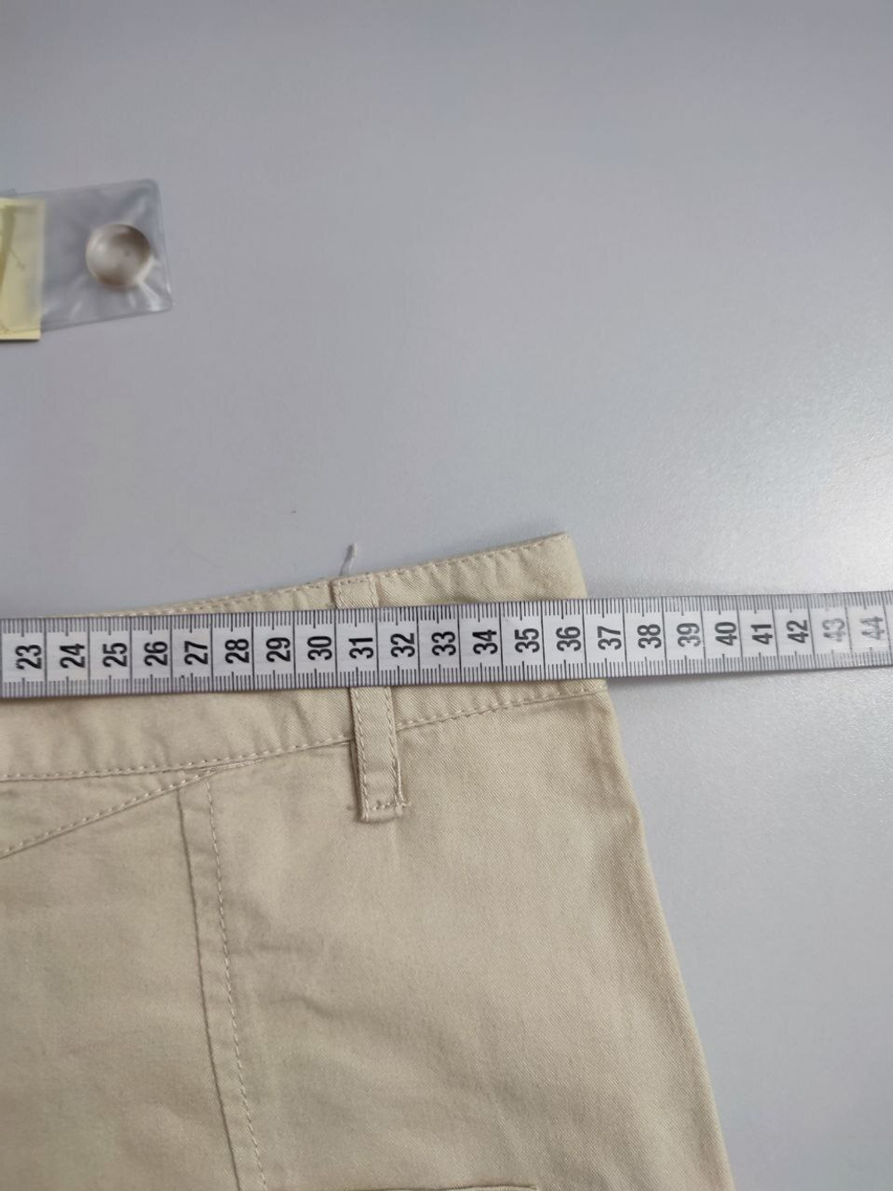 Юбка светлого оттенка 40 размер, новая