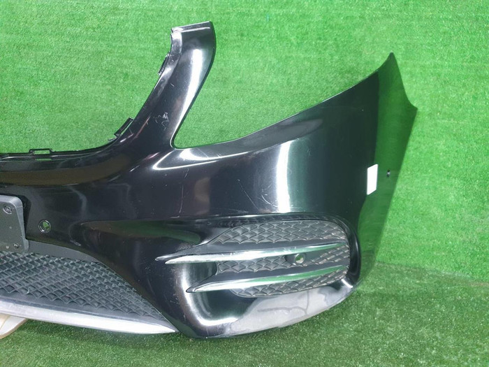 Бампер передний Mercedes V W447 14-н.в AMG В сборе