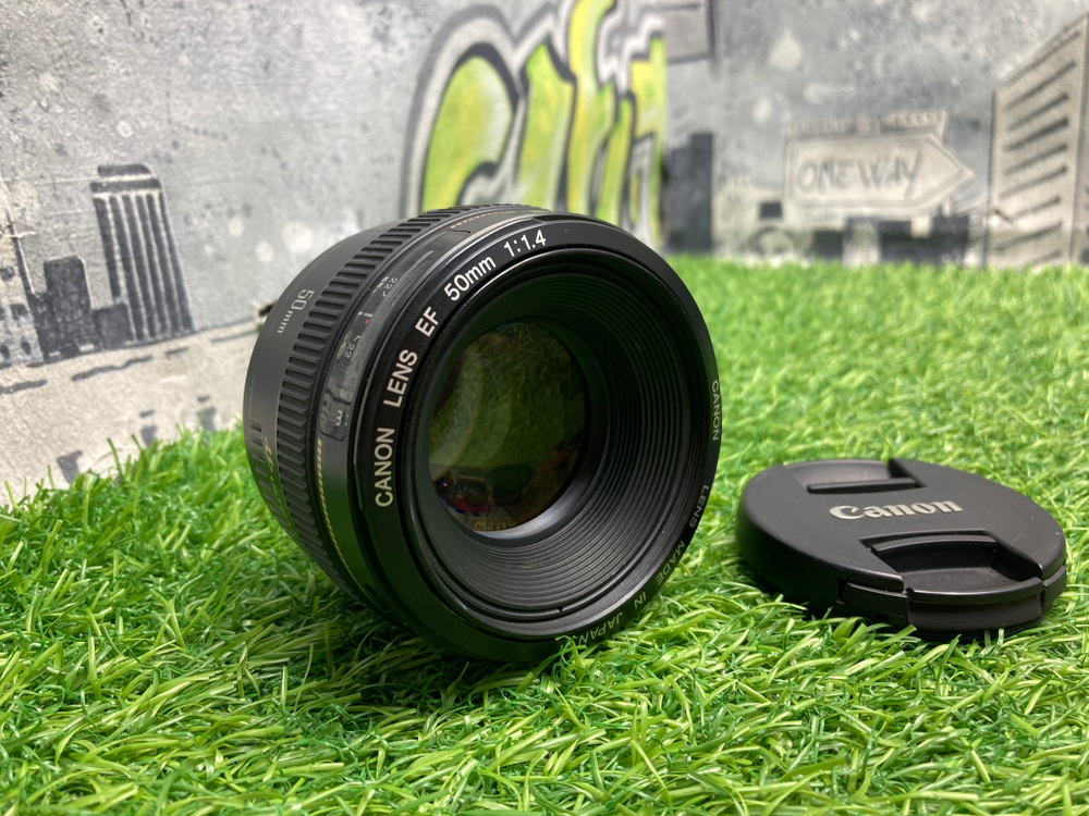 Canon EF 50mm 1.4 USM