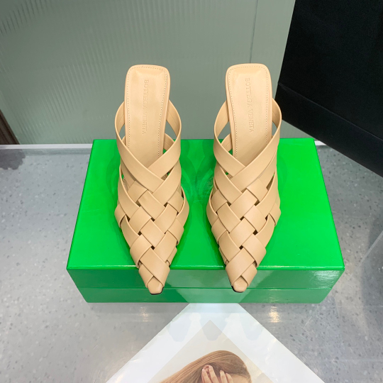 Bottega Veneta Alfie Mule
