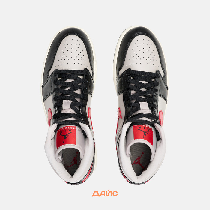 Кроссовки Jordan 1 Mid 