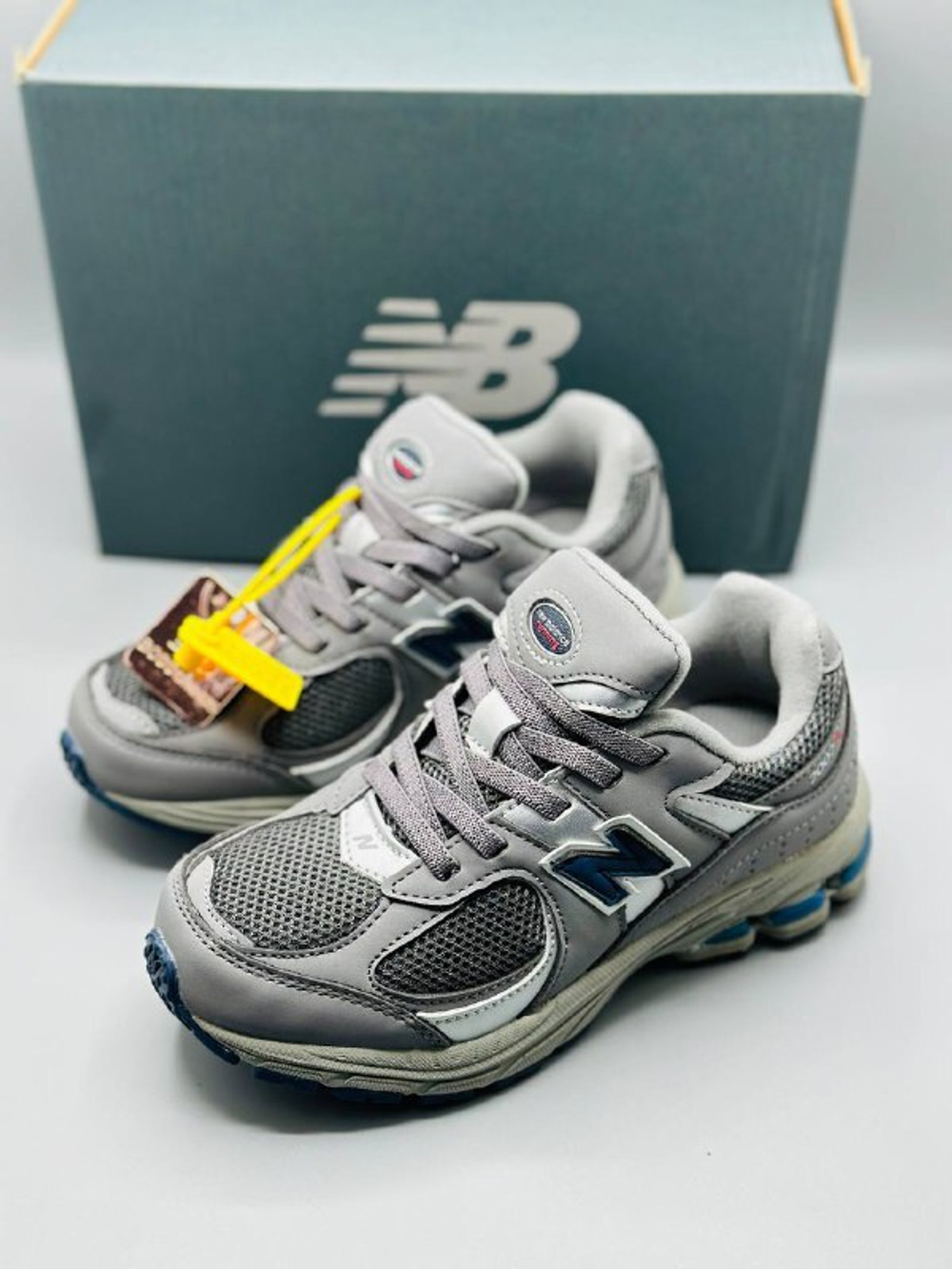 Детские кроссовки New Balance 2002