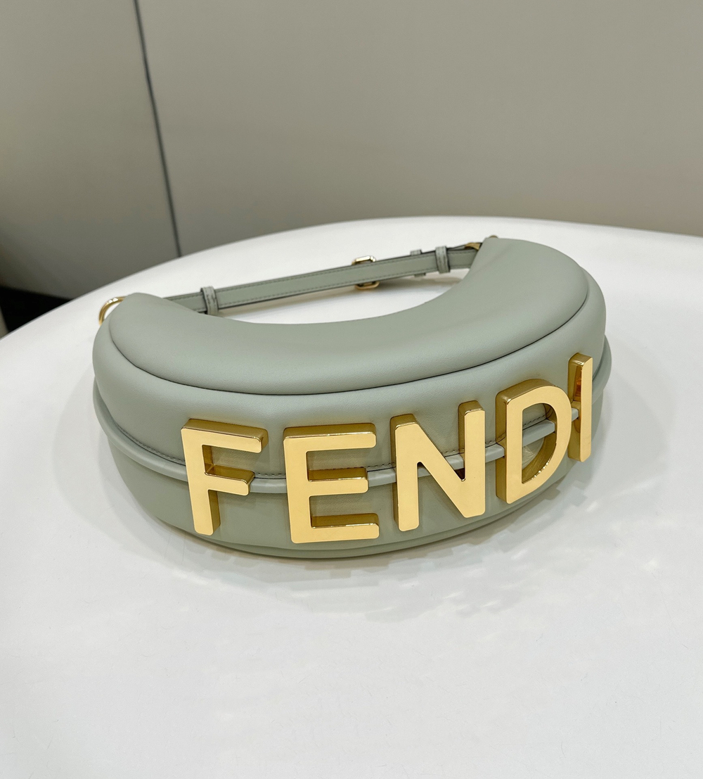 Fendi Fendigraphy Small 29 cm