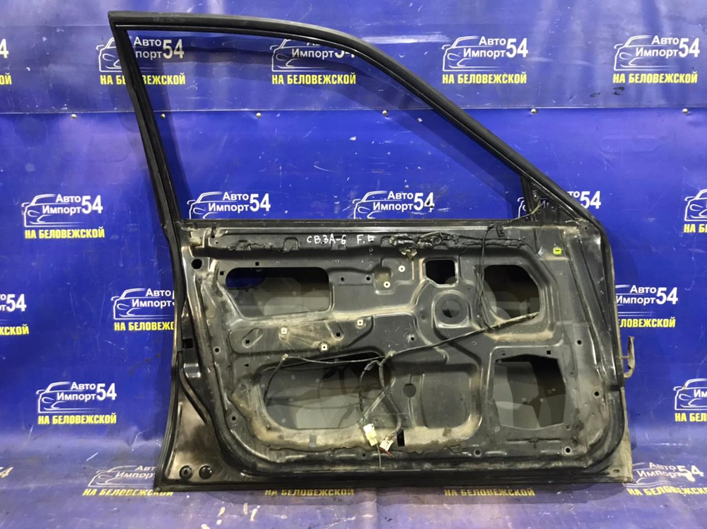 Дверь передняя левая MITSUBISHI LANCER 1993