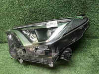 Фара левая Toyota Rav 4 CA40 (2015-2019) LED