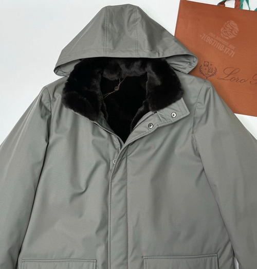 Куртка Loro Piana с мехом внутри