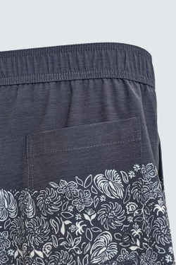 ZARA ДЛИННЫЕ ПЛАВКИ С ЦВЕТОЧНЫМ ПРИНТОМ, МОРСКОЙ СИНИЙ