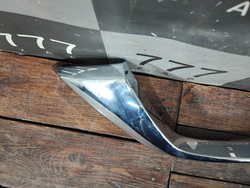 Молдинг решетки радиатора правый Mazda CX-5 2 (KF) 21-25 Б/У Оригинал KSD4507J0