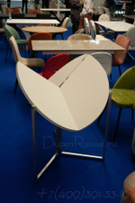 Стол B2389 белый