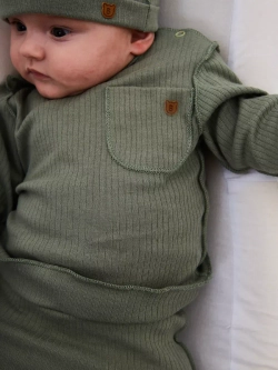 Костюм для новорожденного швы наружу