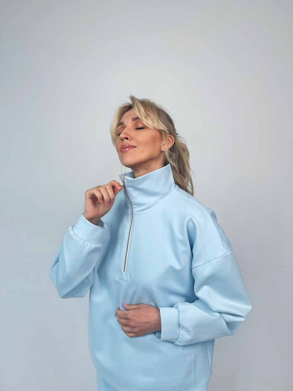 Костюм с поло голубой 2